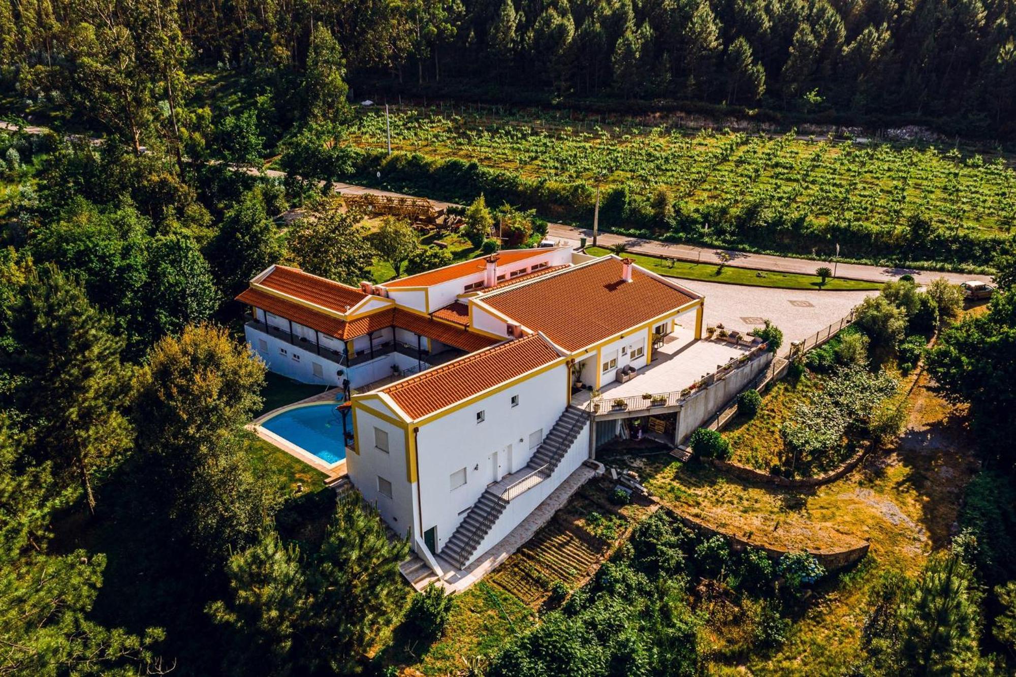 Estalagem Bela Vista Bed & Breakfast Mondim de Basto Exterior photo