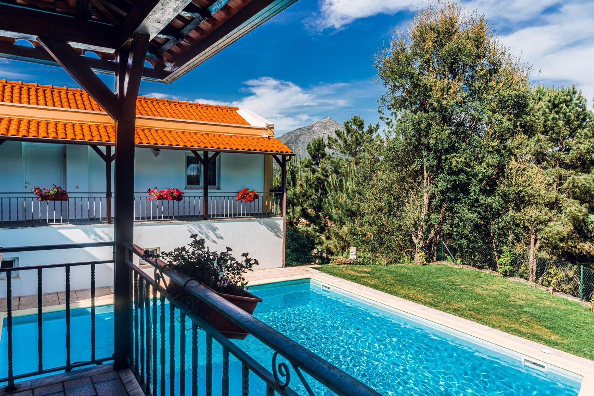 Estalagem Bela Vista Bed & Breakfast Mondim de Basto Exterior photo
